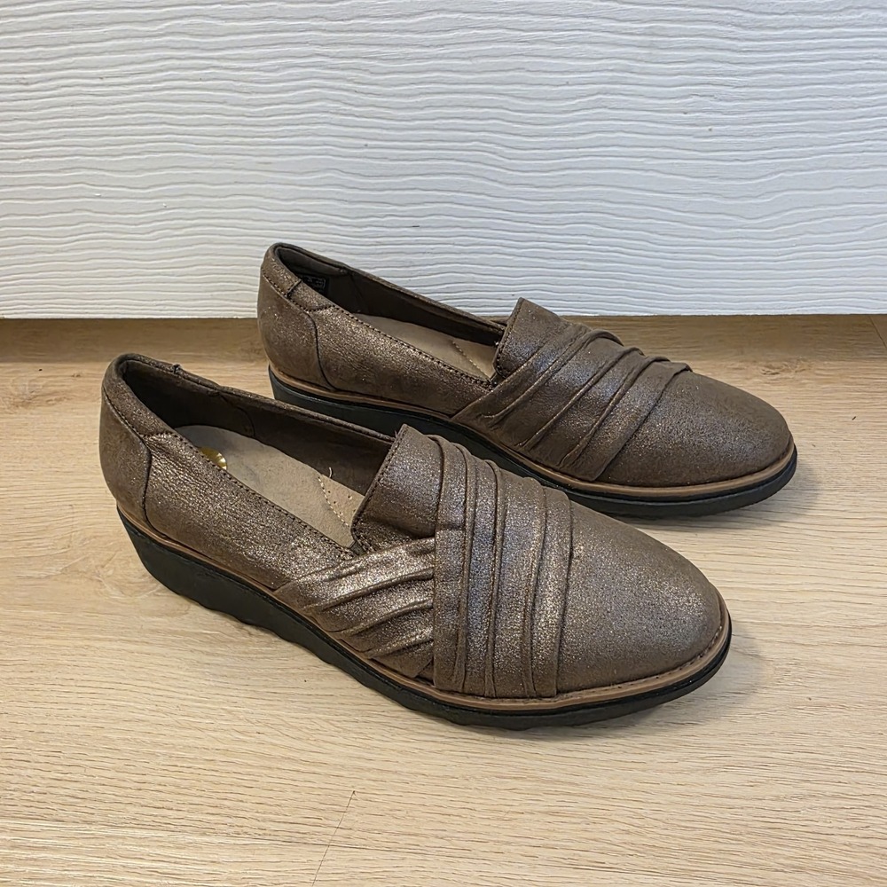 Clarks Bronze Sparkle Sharon Villa Metallic Wedge Ultimate Comfort Shoes Size 8M